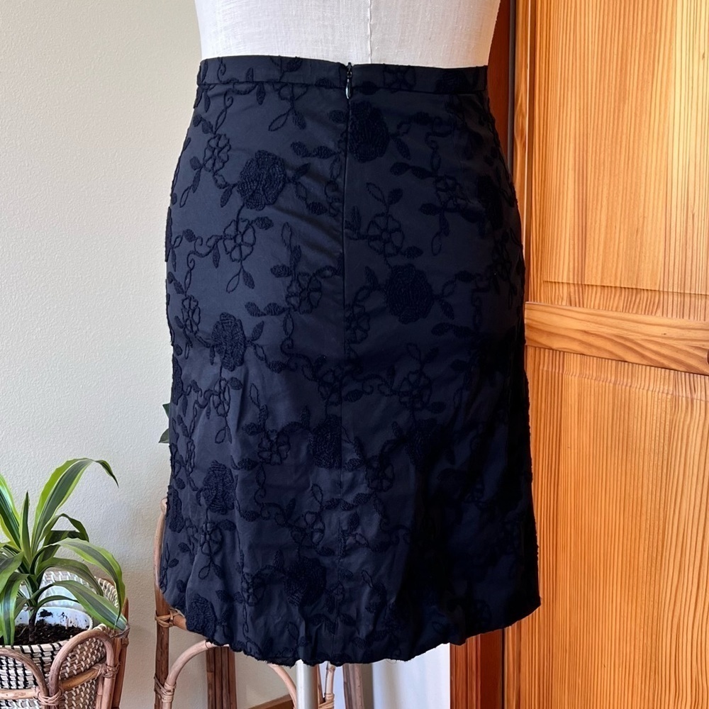 Piazza Sempione Small Black Embroidered Pencil Skirt Back Zip Riffle Chic - Picture 3 of 8